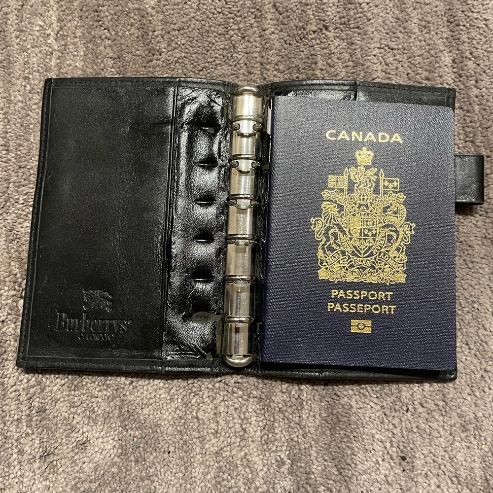 - ♥️Burberry ♥️Canvas Leather Beige Multicolor Black, with dust bag - Picture 4 of 7